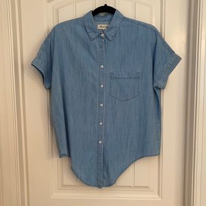 Madewell tie front chambray button up